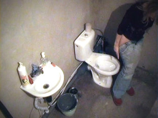 Toilet voyeur pissing