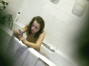 Stepsister Spied Nude In Bathroom
