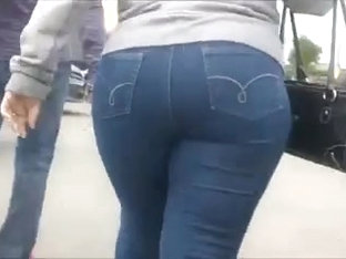 Milf Mature in tight jeans big ass butt mom phat booty  4