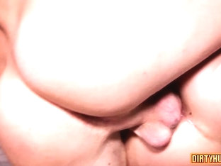 Muscle son oral sex with cumshot