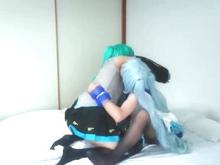 Miku and snow Miku cd cosplay