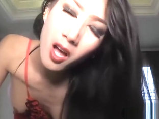 Thai ladyboy is in heat and needs the D inside her ass
