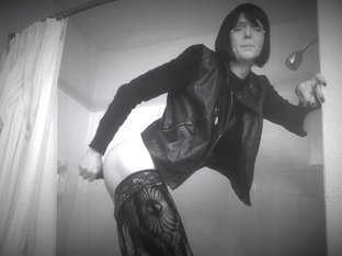 Tina Hart’s 420 Smoking Fetish