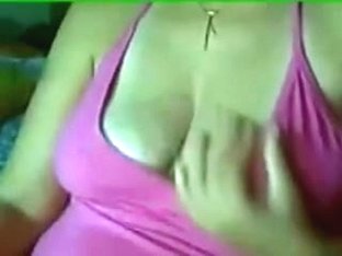 I touch myself in real amateur masturbation video clip
