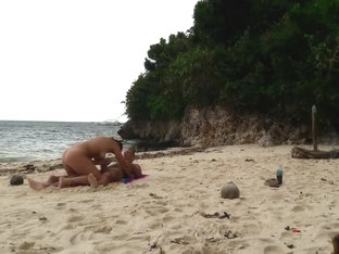 Hot sex on a hidden beach of small island!!!