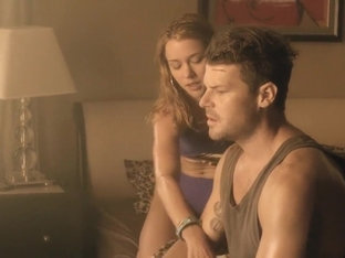 Jessica De Gouw And Kathryn Beck - These Final Hours (2013)