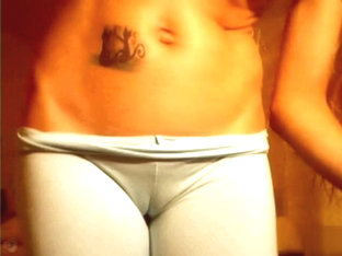 Webcam Star With Amazing Cameltoe In Close Up
