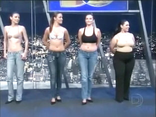 Amateurs Model Bras And Panties On Spanish Tv