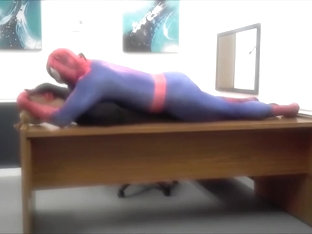 spiderman humps robber he finds in an office