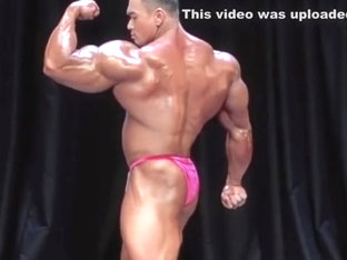 ASIAN HUNKS MUSCLE POSING THONGS MUSCLE BUTT