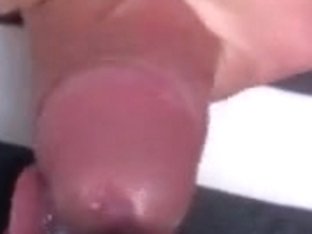 Excellent view of a hawt cumming