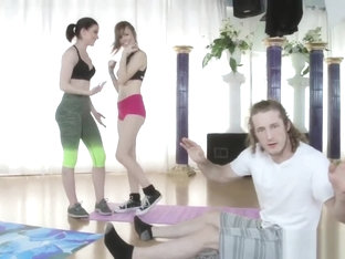 Film Porno Yoga, Video Sexe Gratuit ~ pornforrelax.com