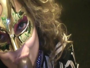 Hawt Mammi Giving Me A Slow Cock Engulf