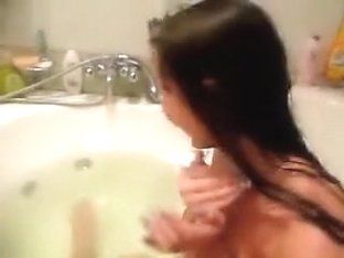 Passionate Blowjob In A Bathtub
