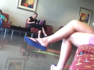 Candid Teen Thick Legs