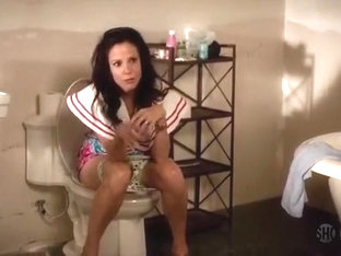 Mary Louise Parker On The Toilet
