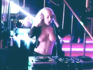 Nude Dj Playing Music With Her Tits Bouncing