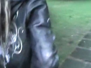 Geile-Cindy sex in park to resturant