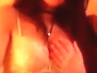 Ivana ritorna e balla per noi!