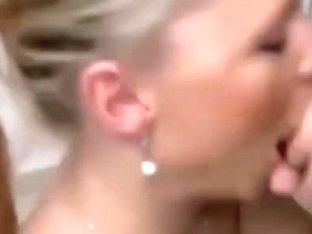 Hot Golden-Haired GF Suck & Facial