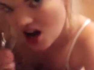 Fellatio-Service POV for you