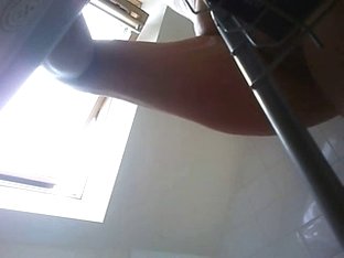 Washing her cunt on hidden camera