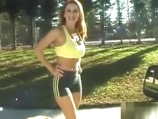 Hitting On A Sportive Mamma