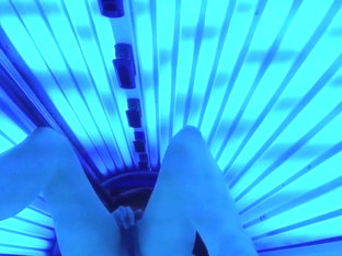 Hot Wife Masturbates In Public Tanning Bed