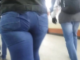 Hot big ass in the early morning