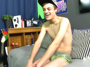 Meet Omnisexual Twink Jason