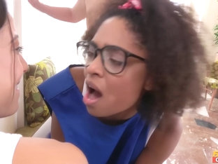 Interracial Threeosme With Luna Corazon & Cassie Del Isla