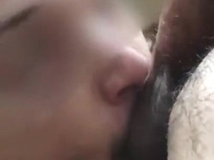 AronDeep22 suce et offre sa chatte au Maitre Rebeu