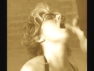 Amazing Blowjob From an Amazing MILF