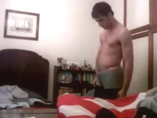 Argentine Rugby player jerks off and shows us him