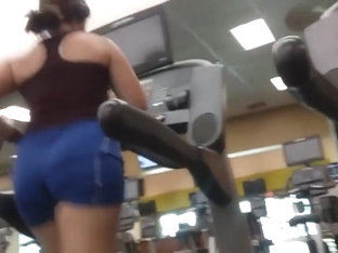 Pawg On The Treadmill