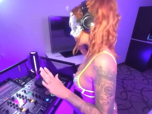 Pov British Big Titty Masked Bombshell Djing & Fucking At The After Party - Van Wylde And Zoe Grey