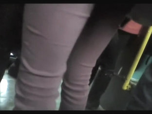 Candid butt video of amateur girl in the tight pants