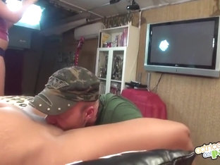 Face Cam Kasandra With Leyre Pajon