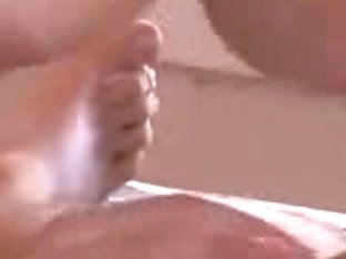 Bimbo can’t stop sucking