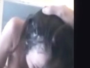 Girlfriend blows bigdick