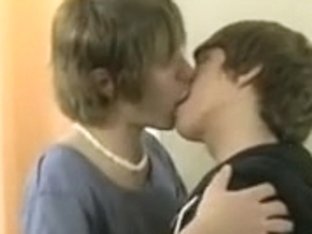 kyler moss alias Justin Deeder !! the visistor !!!