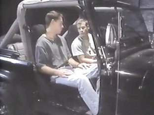 Jeep Guys Sucking