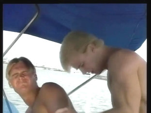 Smoking Twinks Sleep With Outdoors