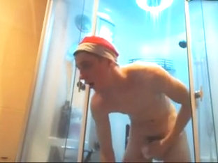 In der Dusche wichsen