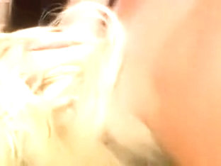 Tzoulia Alexandratou shampania