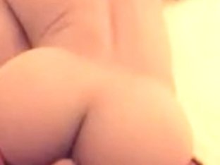 muscle fella in singlet fucking hawt bigg butt and large dong