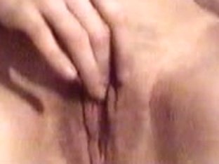 Naked Girl Keeps Her Twat Lips Wet In The Masturbation Xxx Video