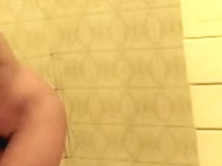 Unspuspcting Teen In The Shower