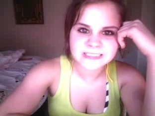 Kelseyistrashyy Flashes