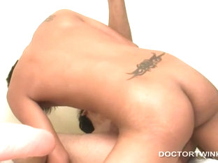 Kinky Gus and Non - DoctorTwink